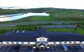 Econo Lodge Inn & Suites